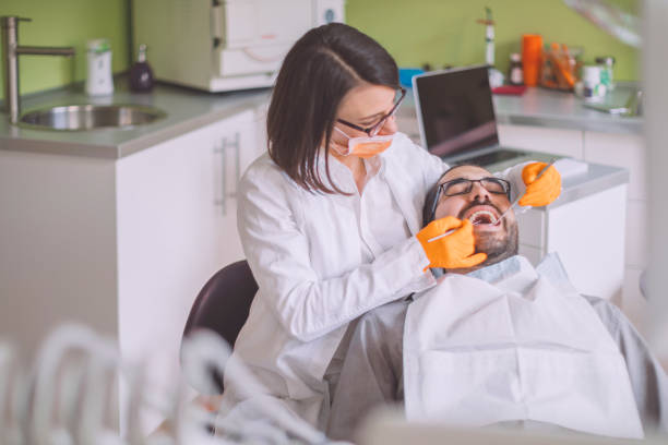 Best Emergency Tooth Extraction in Hubbard, TX
